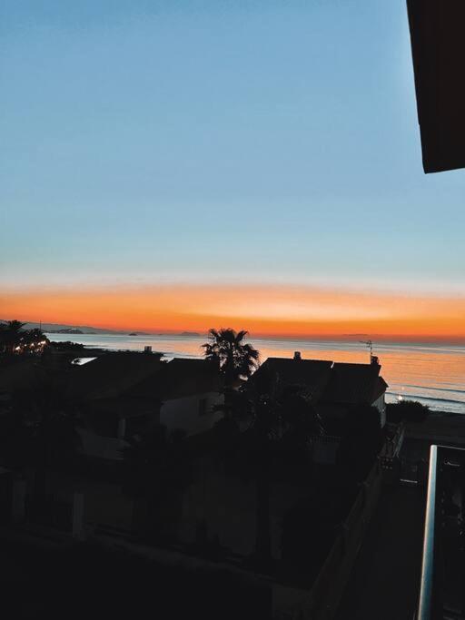 Apartamentos El Calon Playa กวยบัส เดล อัลมันโซรา ภายนอก รูปภาพ